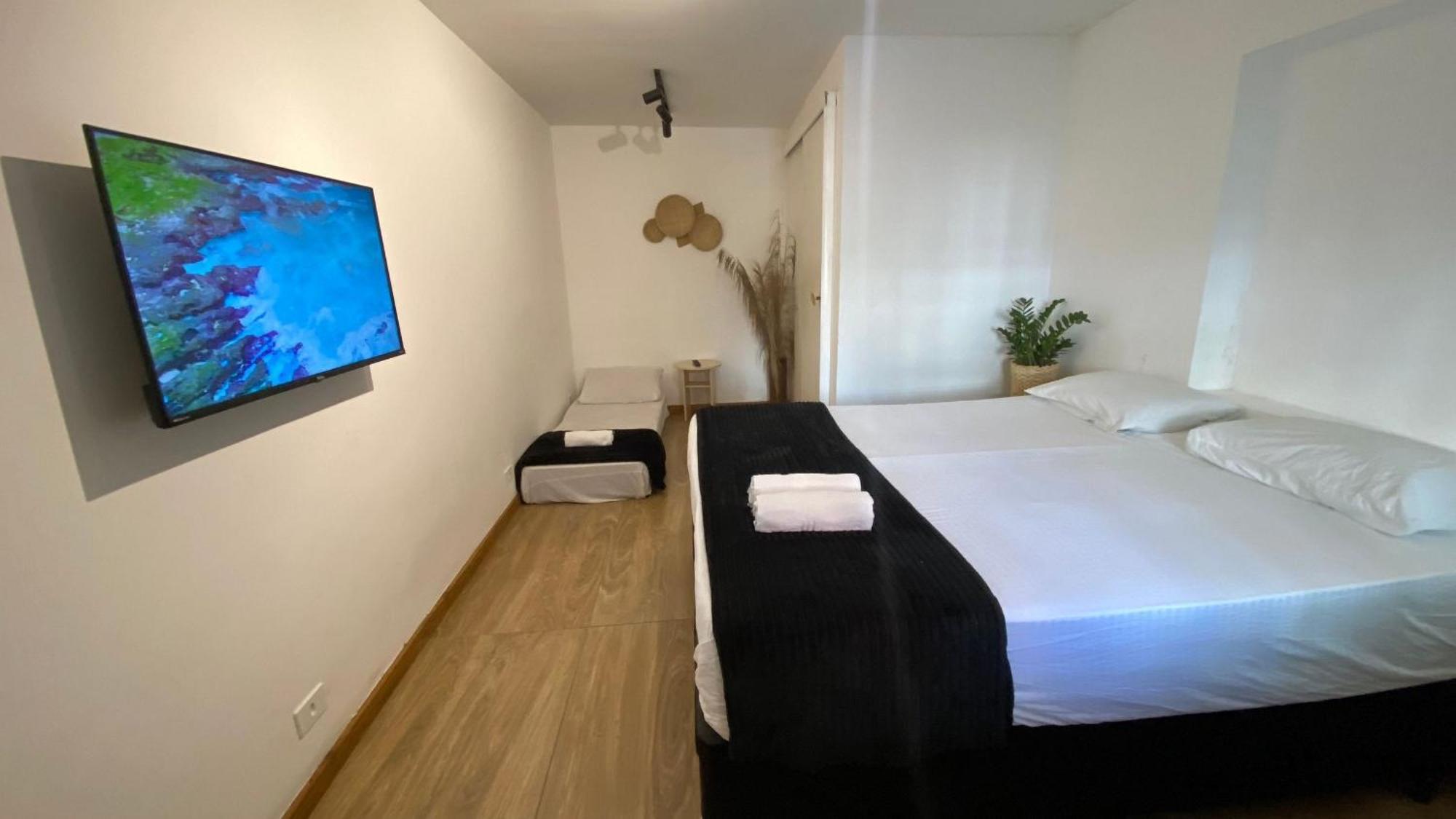 Studios E Quartos Privativos Na Chacara Santo Antonio Сан-Паулу Екстер'єр фото